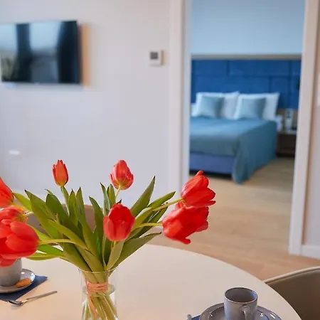 מלון דירות Park - By The Sea