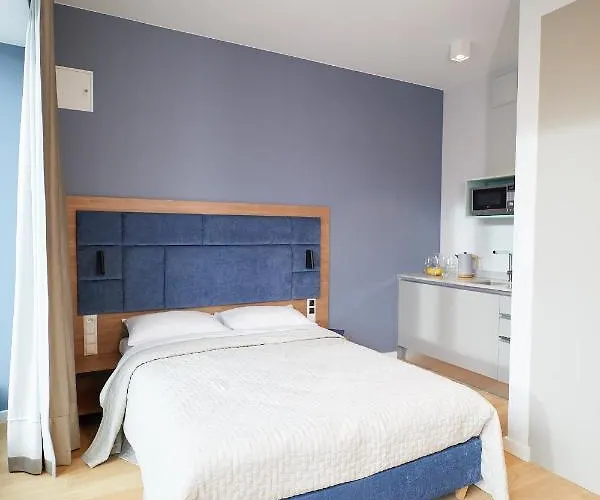 Park - By The Sea 公寓式酒店 格丁尼亚